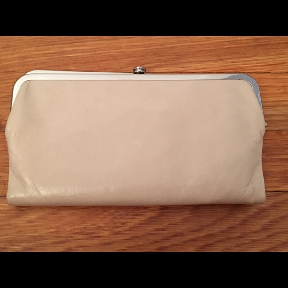 HOBO Handbags - Hobo International Lauren Wallet